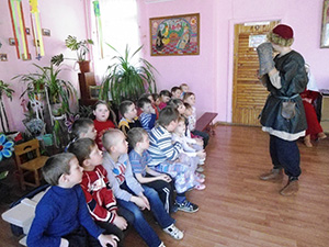 Показ старинных доспехов